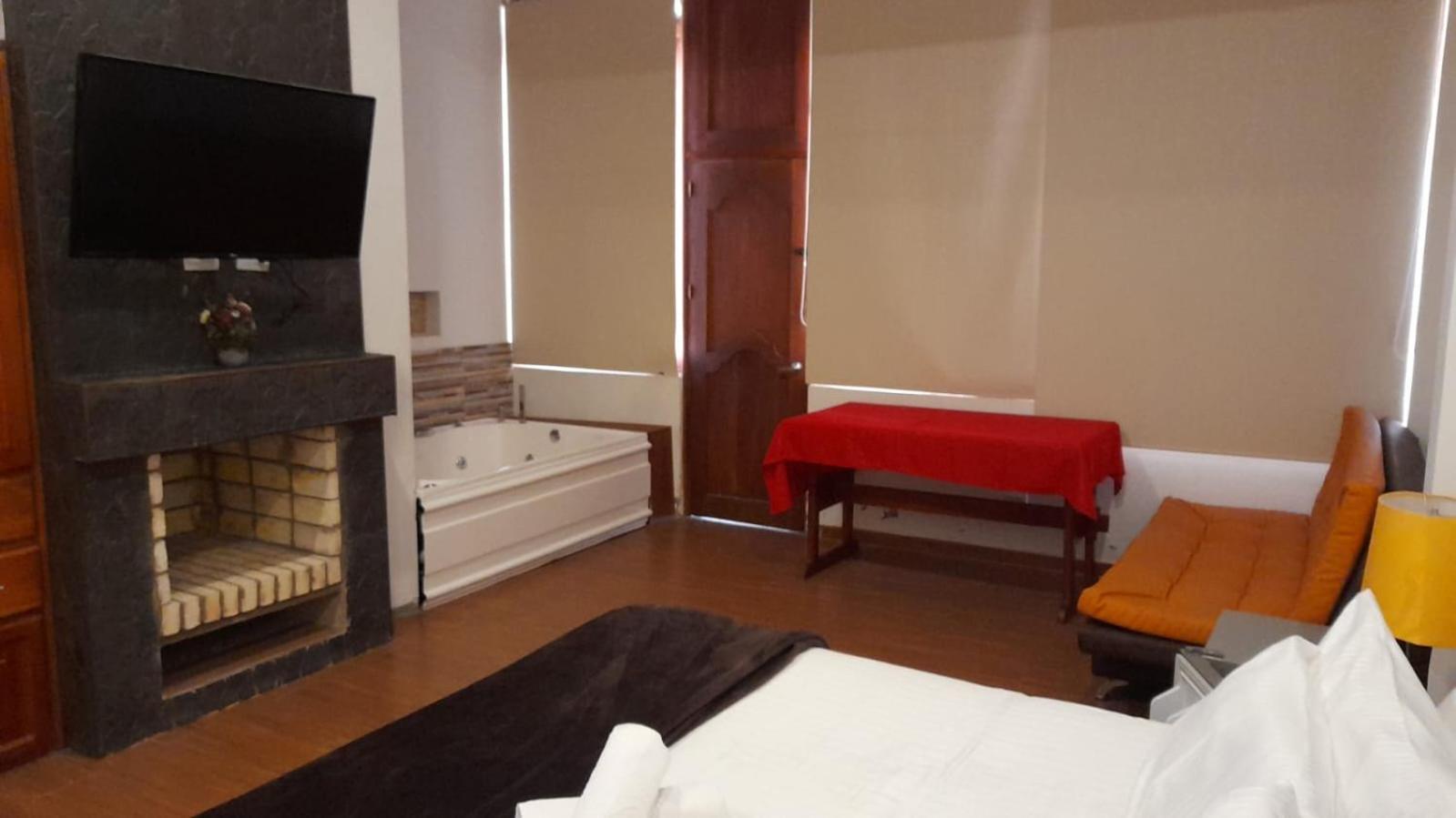 Hotel Puente Piedra Park Вилья-де-Лейва Экстерьер фото